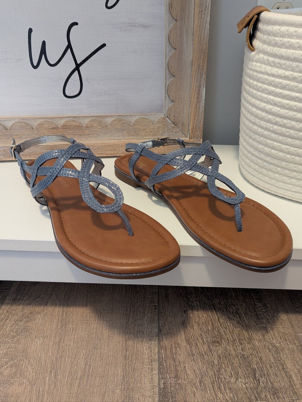 Kelly & Katie Women’s Braided T-Strap Flat Sandals Blue Denim Tan Size 9